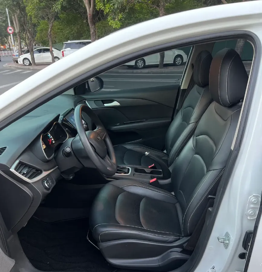 2019 Chevrolet Cavalier 1.5L 113HP L4 6AT,autocango,china used car exporter,china ev exporter,chinese used car exporter,chinese used ev exporter