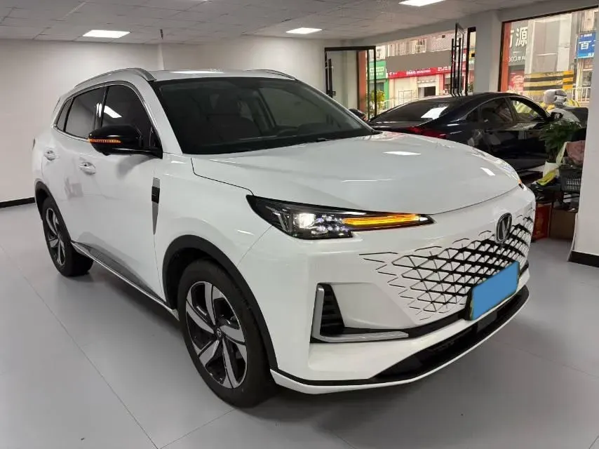 2024 ChangAn CS55 Plus 1.5T 188HP L4 7DCT,autocango,china used car exporter,china ev exporter,chinese used car exporter,chinese used ev exporter