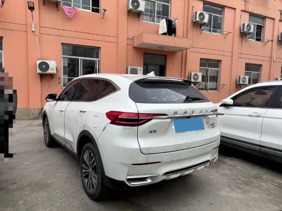 2020 Haval F7 2.0T 224HP L4 7DCT,autocango,china used car exporter,china ev exporter,chinese used car exporter,chinese used ev exporter