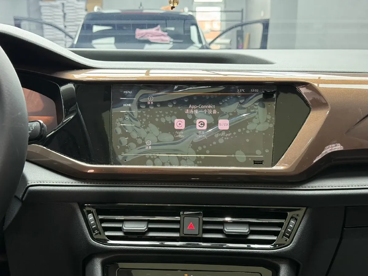 2022 Ford Transit 2.0T 202HP L4 6AT,autocango,china used car exporter,china ev exporter,chinese used car exporter,chinese used ev exporter