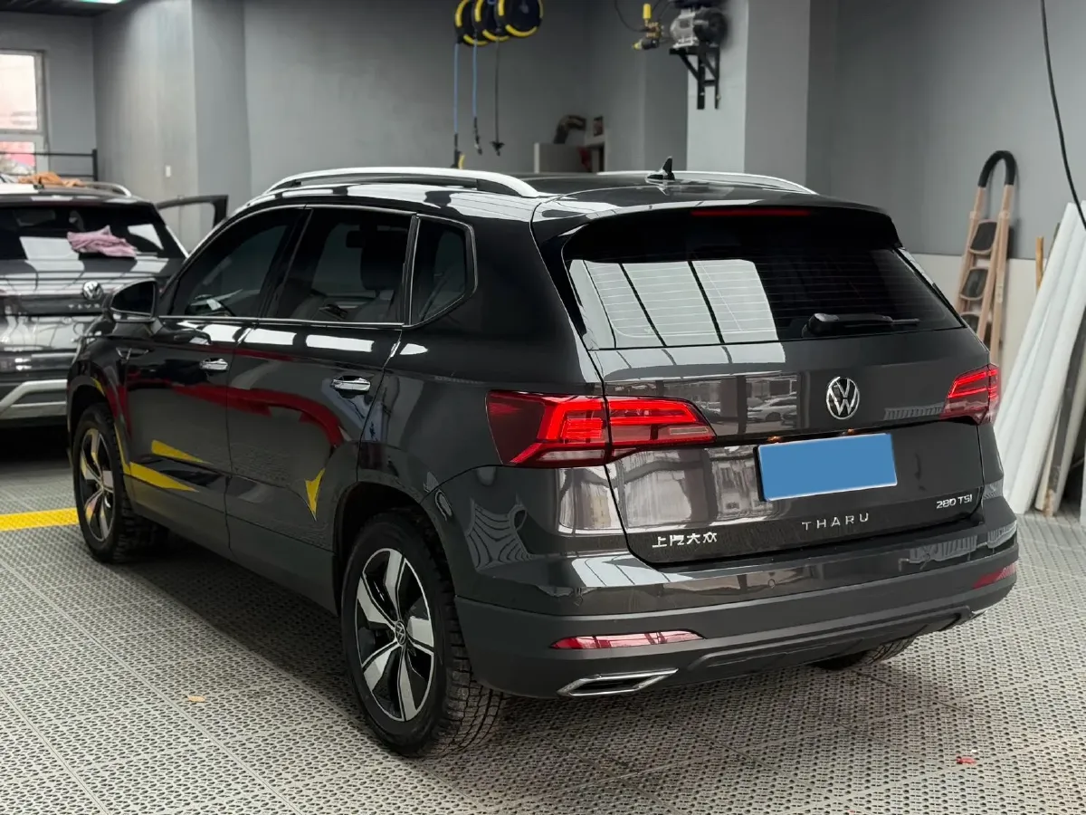 2022 Ford Transit 2.0T 202HP L4 6AT,autocango,china used car exporter,china ev exporter,chinese used car exporter,chinese used ev exporter