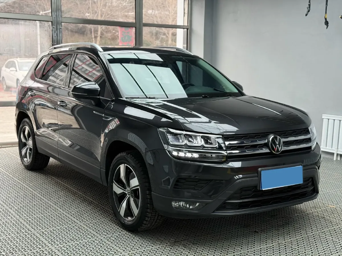 2022 Ford Transit 2.0T 202HP L4 6AT,autocango,china used car exporter,china ev exporter,chinese used car exporter,chinese used ev exporter