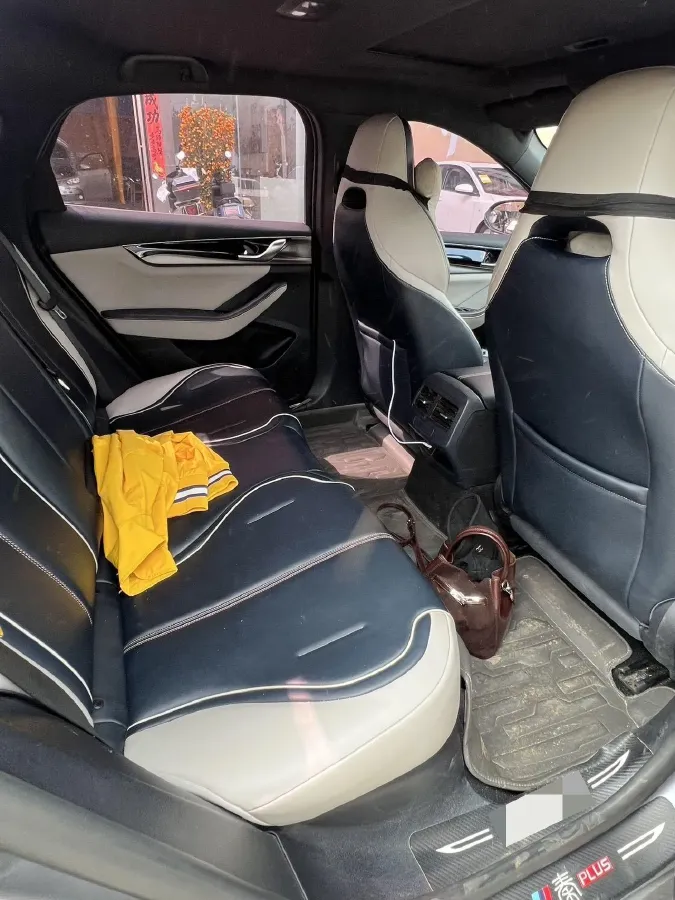 2021 Haval F7 1.5T 169HP L4 7DCT,autocango,china used car exporter,china ev exporter,chinese used car exporter,chinese used ev exporter