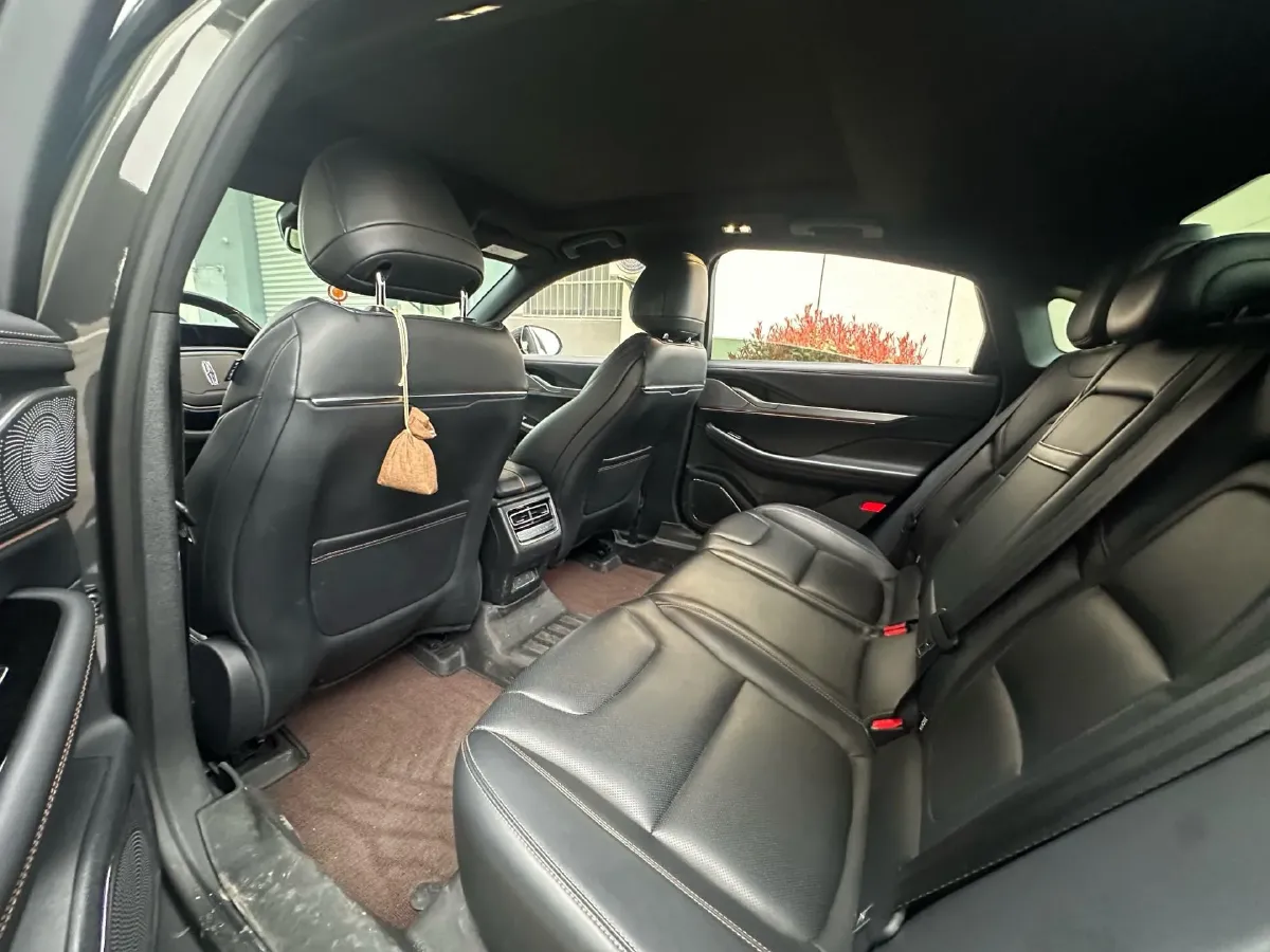 2022 Lincoln Z 2.0T 246HP L4 8AT,autocango,china used car exporter,china ev exporter,chinese used car exporter,chinese used ev exporter