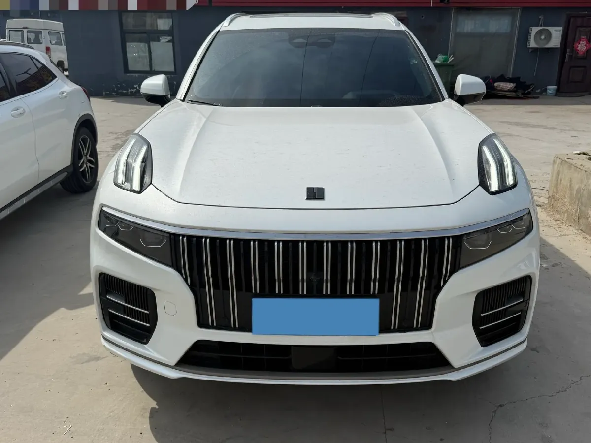 2021 Kia Carnival 2.0T 233HP L4 8AT,autocango,china used car exporter,china ev exporter,chinese used car exporter,chinese used ev exporter