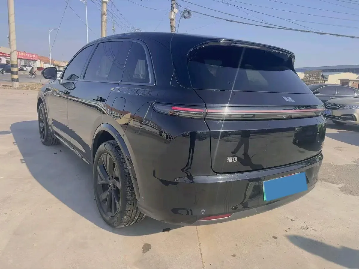 2023 Li L7 Range Extended 154HP REEV 40.9KWH,autocango,china used car exporter,china ev exporter,chinese used car exporter,chinese used ev exporter