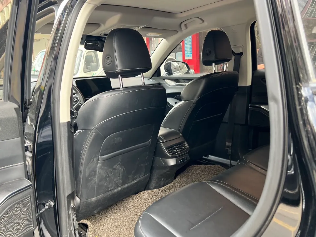 2021 Haval H6 1.5T 169HP L4 7DCT,autocango,china used car exporter,china ev exporter,chinese used car exporter,chinese used ev exporter