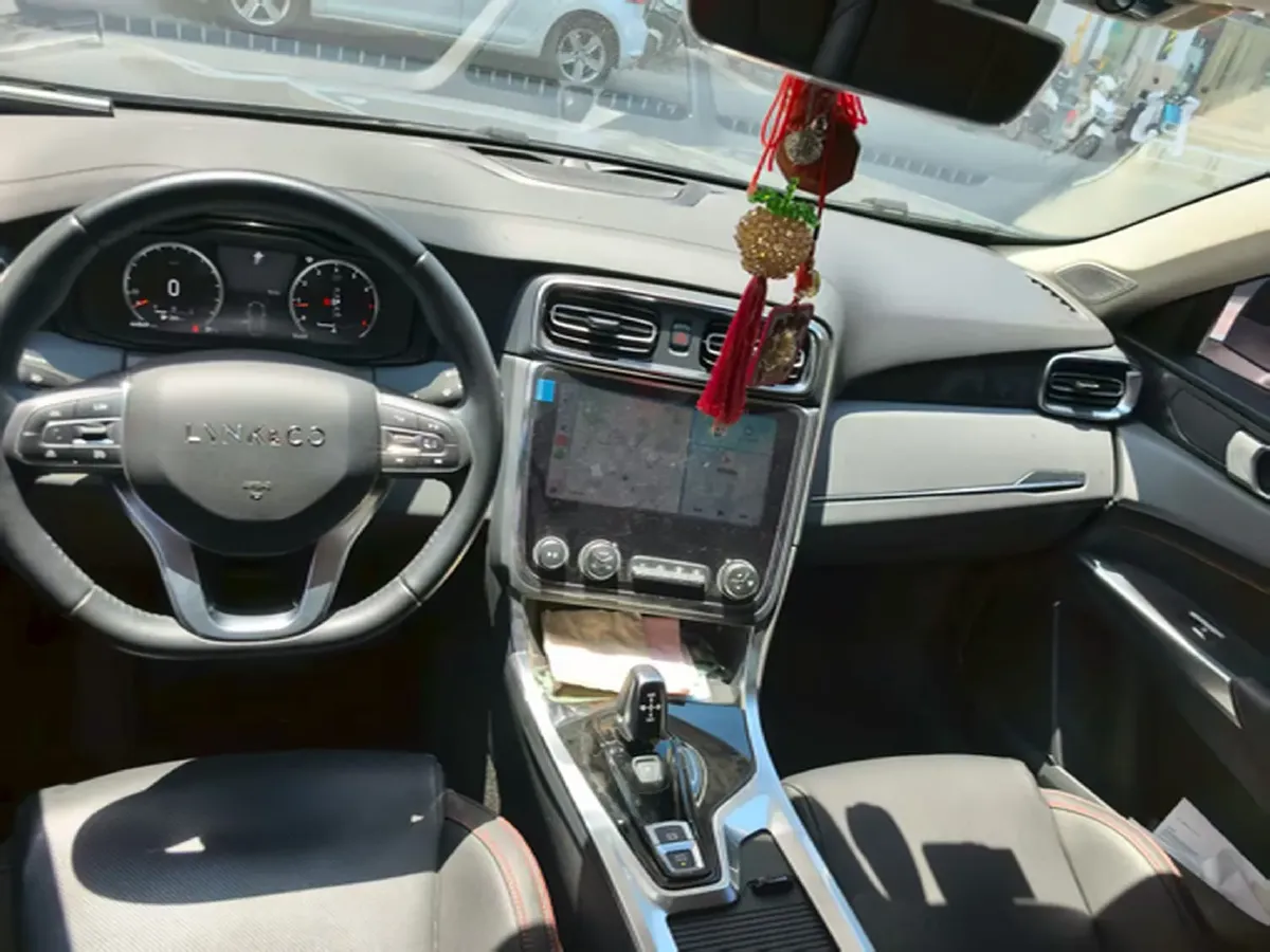 2019 Kia KX5 1.6T 177HP L4 7DCT,autocango,china used car exporter,china ev exporter,chinese used car exporter,chinese used ev exporter