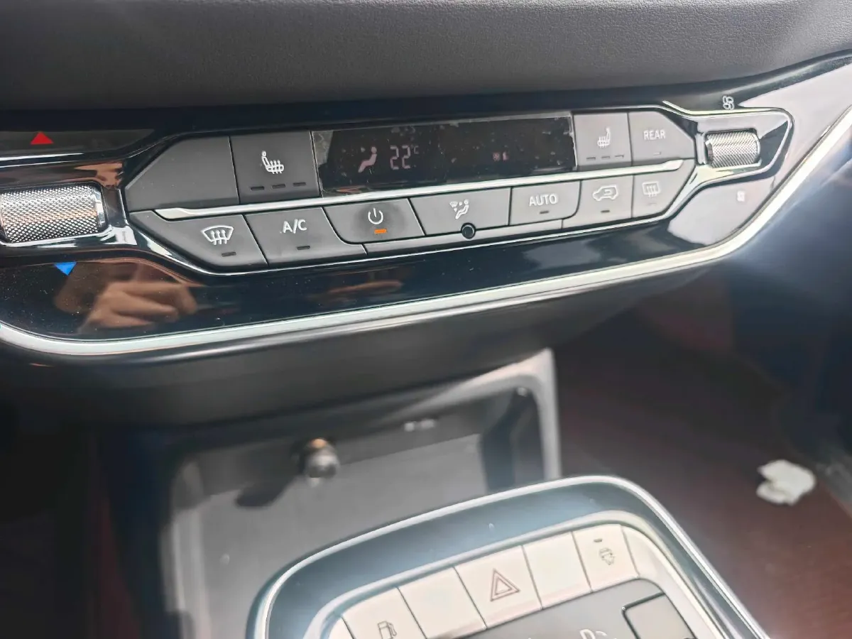 2021 MAXUS G20 2.0T 163HP L4 8AT,autocango,china used car exporter,china ev exporter,chinese used car exporter,chinese used ev exporter