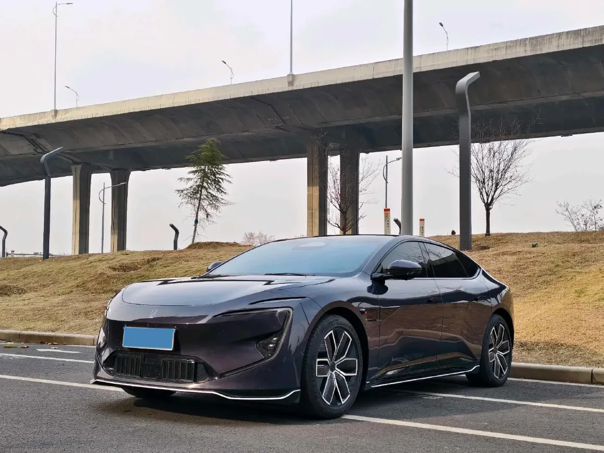 2024 Avatr 12 BEV 94.5KWH,autocango,china used car exporter,china ev exporter,chinese used car exporter,chinese used ev exporter