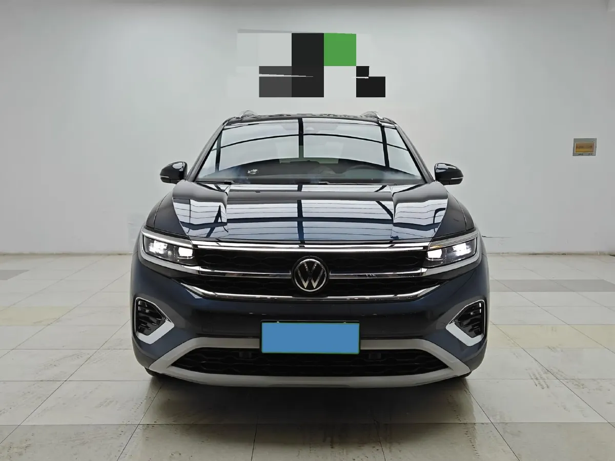 2022 Volkswagen Talagon 2.0T 220HP L4 7DCT,autocango,china used car exporter,china ev exporter,chinese used car exporter,chinese used ev exporter