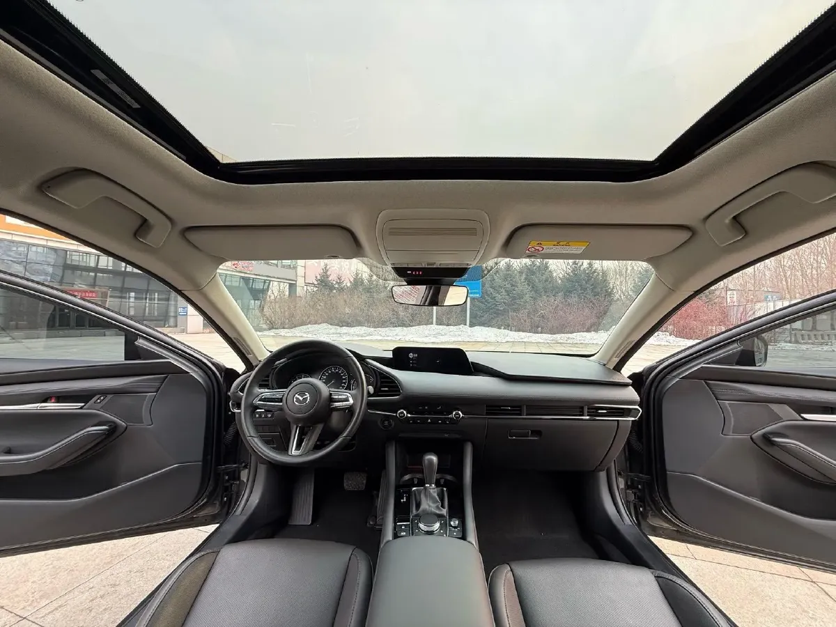 2022 Mazda 3 Axela 2.0L 158HP L4 6AT,autocango,china used car exporter,china ev exporter,chinese used car exporter,chinese used ev exporter