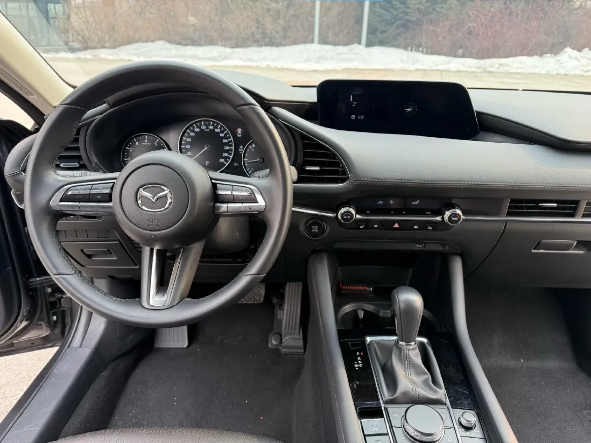 2022 Mazda 3 Axela 2.0L 158HP L4 6AT,autocango,china used car exporter,china ev exporter,chinese used car exporter,chinese used ev exporter