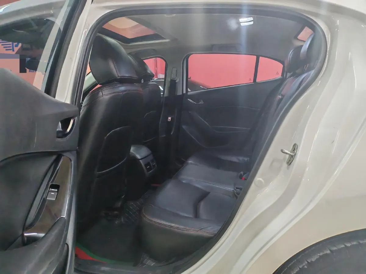 2017 Mazda 3 Axela 1.5L 117HP L4 6AT,autocango,china used car exporter,china ev exporter,chinese used car exporter,chinese used ev exporter