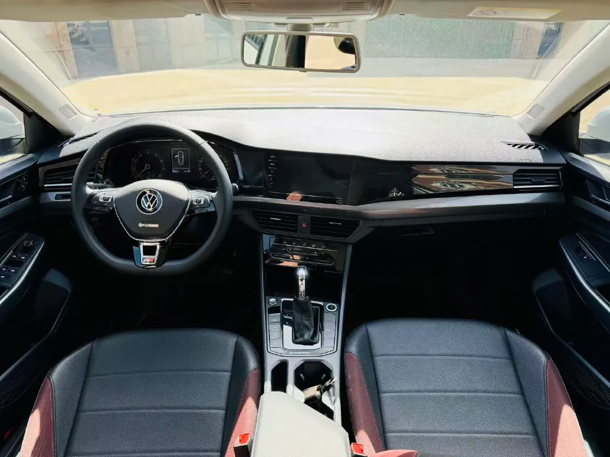 2021 Volkswagen Bora 1.4T 150HP L4 7DCT,autocango,china used car exporter,china ev exporter,chinese used car exporter,chinese used ev exporter