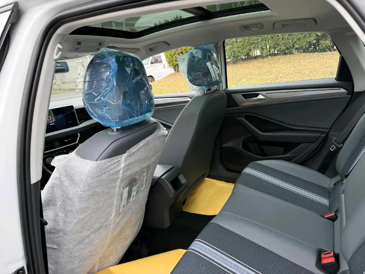 2024 Volkswagen Sagitar 1.2T 116HP L4 7DCT,autocango,china used car exporter,china ev exporter,chinese used car exporter,chinese used ev exporter