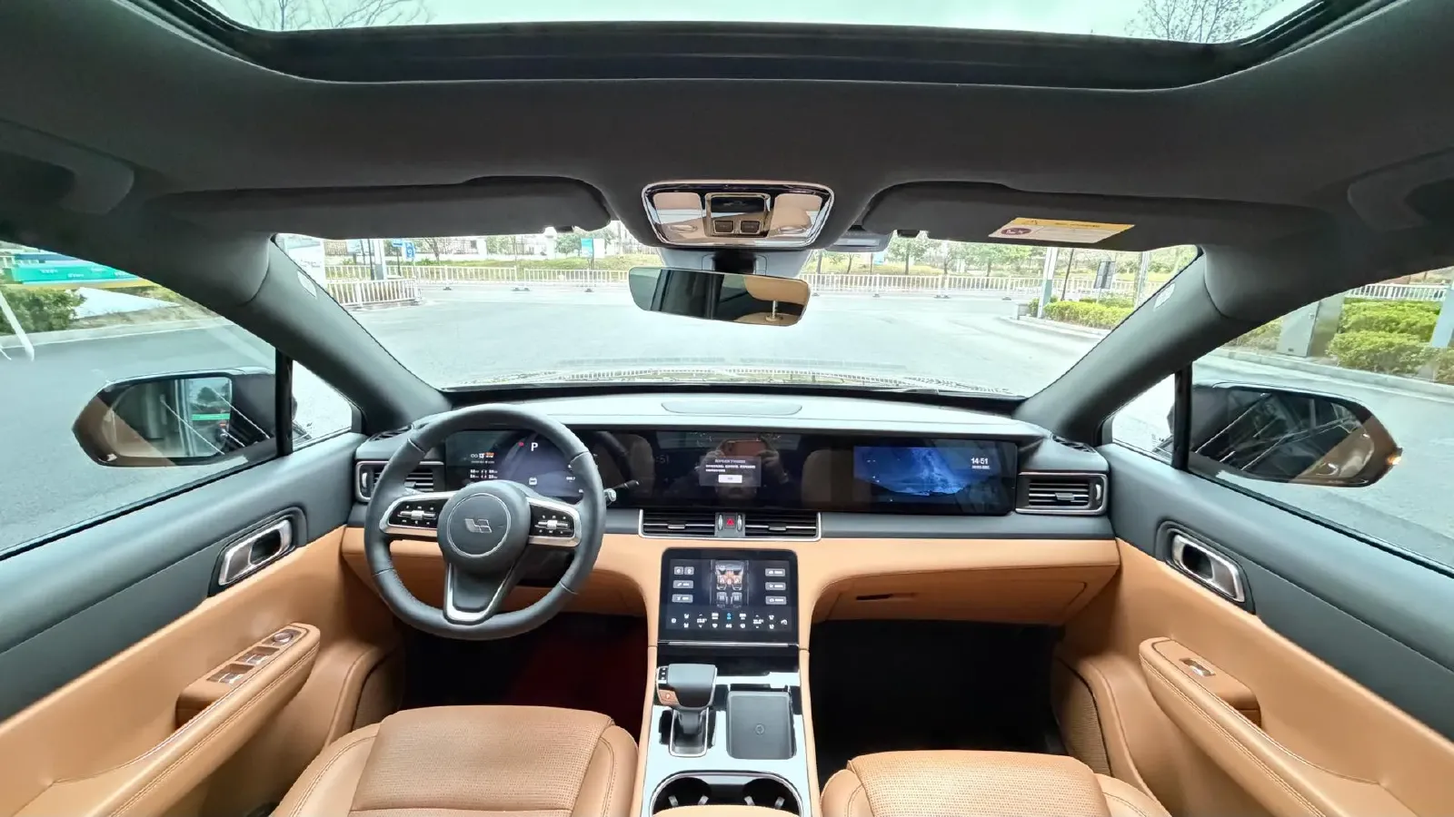 2021 Li ONE Range Extended 131HP REEV 40.5KWH,autocango,china used car exporter,china ev exporter,chinese used car exporter,chinese used ev exporter