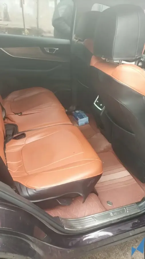 2022 Chery Tiggo 8 Plus 1.6T 197HP L4 7DCT,autocango,china used car exporter,china ev exporter,chinese used car exporter,chinese used ev exporter