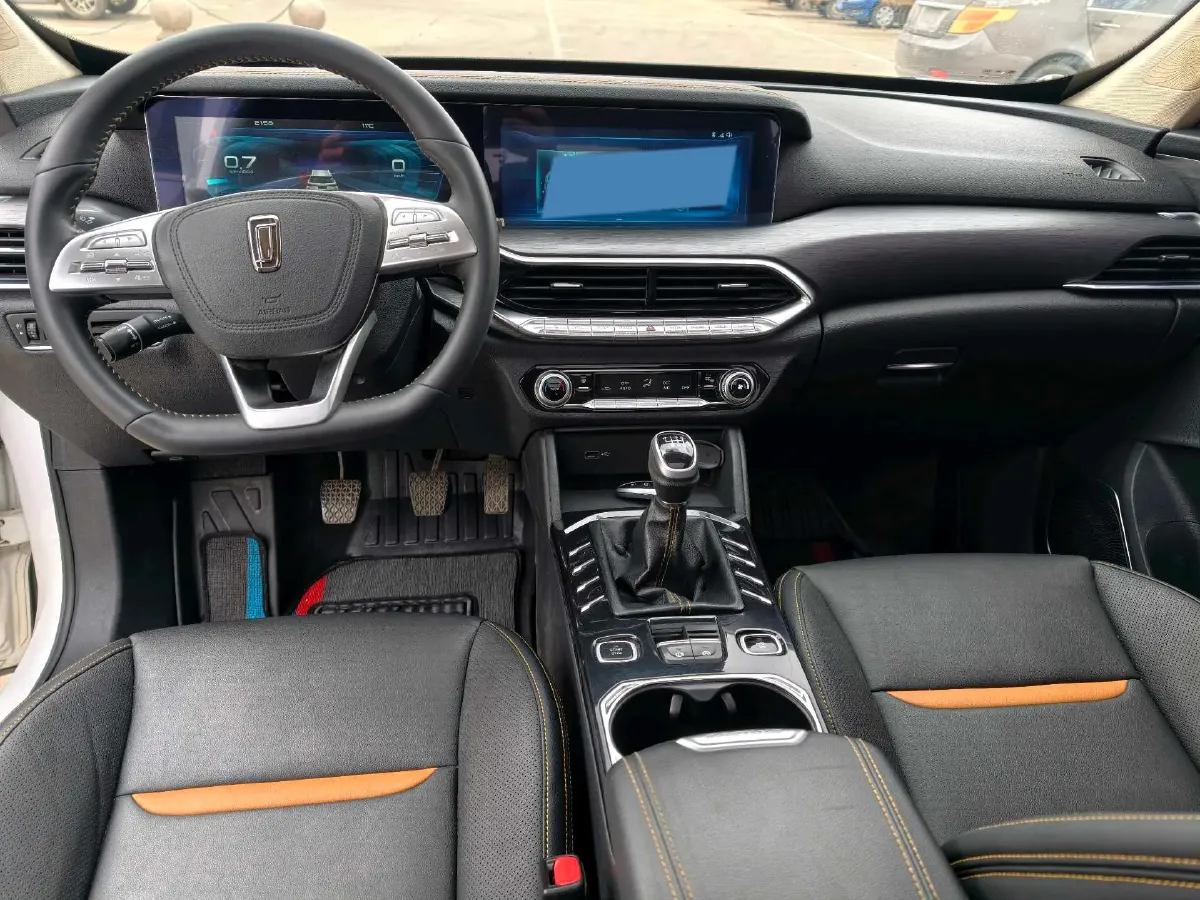 2019 Bestune T77 1.2T 143HP L4 6MT,autocango,china used car exporter,china ev exporter,chinese used car exporter,chinese used ev exporter