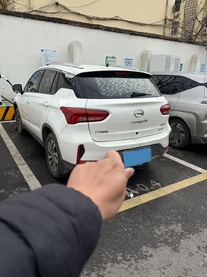 2019 GAC Trumpchi GS4 1.5T 169HP L4 6MT,autocango,china used car exporter,china ev exporter,chinese used car exporter,chinese used ev exporter