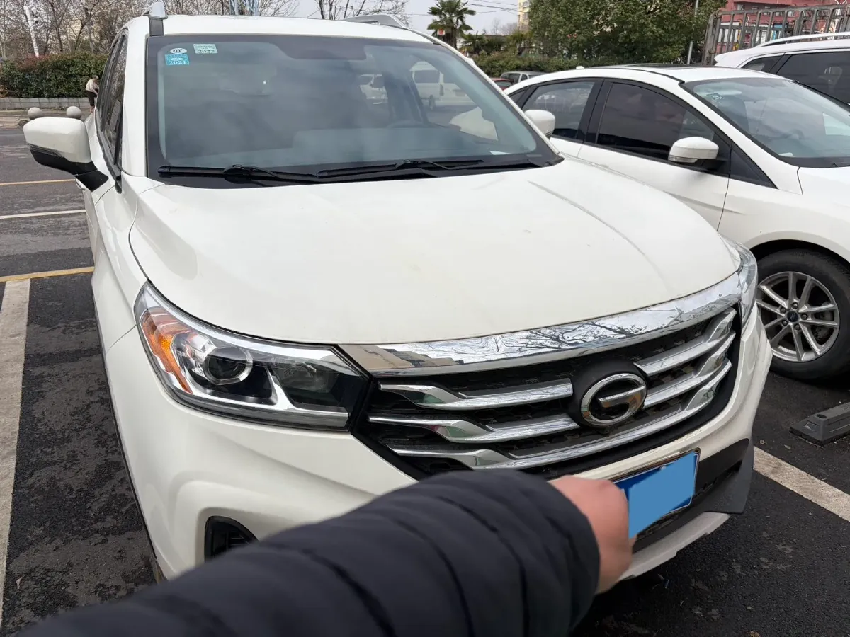 2019 GAC Trumpchi GS4 1.5T 169HP L4 6MT,autocango,china used car exporter,china ev exporter,chinese used car exporter,chinese used ev exporter
