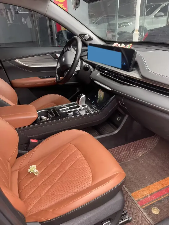 2022 Chery Tiggo 8 Plus 1.6T 197HP L4 7DCT,autocango,china used car exporter,china ev exporter,chinese used car exporter,chinese used ev exporter