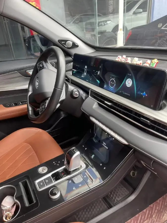 2022 Chery Tiggo 8 Plus 1.6T 197HP L4 7DCT,autocango,china used car exporter,china ev exporter,chinese used car exporter,chinese used ev exporter