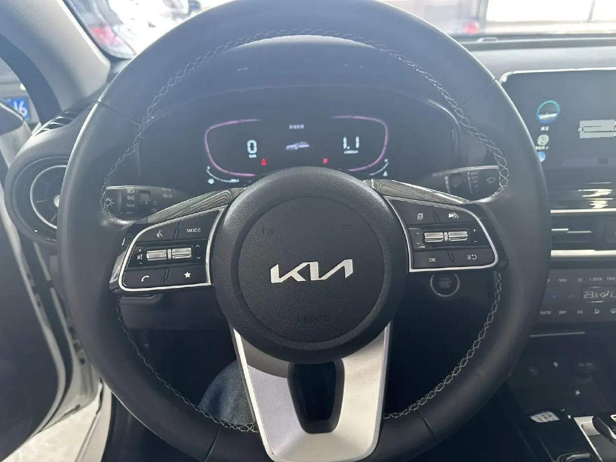 2023 Kia K3 1.5L 115HP L4 CVT,autocango,china used car exporter,china ev exporter,chinese used car exporter,chinese used ev exporter