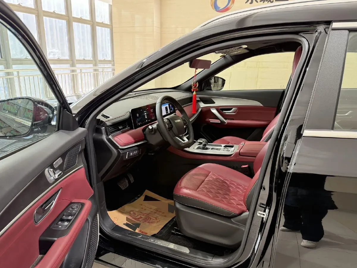 2024 Jetour X70 Plus 1.5T 156HP L4 6DCT,autocango,china used car exporter,china ev exporter,chinese used car exporter,chinese used ev exporter