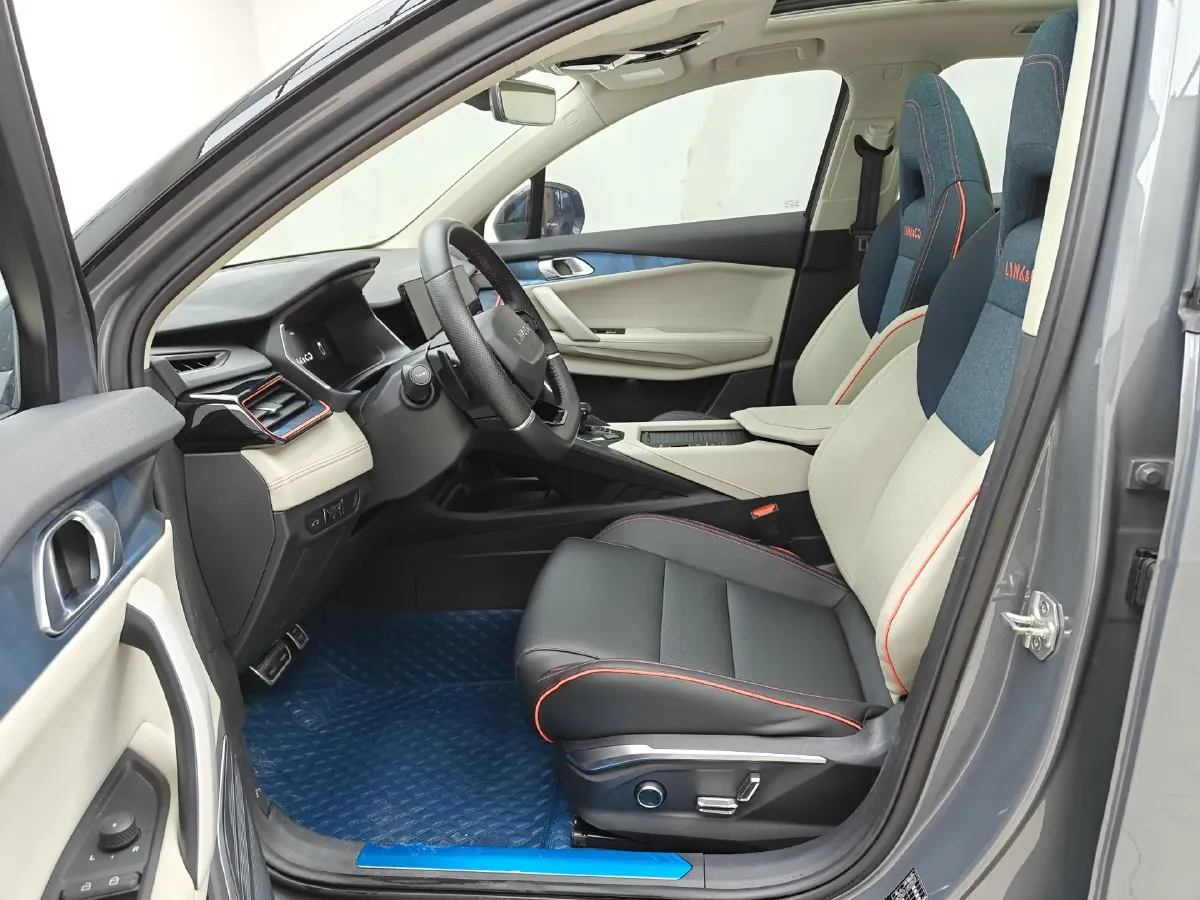 2020 LYNK&CO 06 1.5T 177HP L3 7DCT,autocango,china used car exporter,china ev exporter,chinese used car exporter,chinese used ev exporter