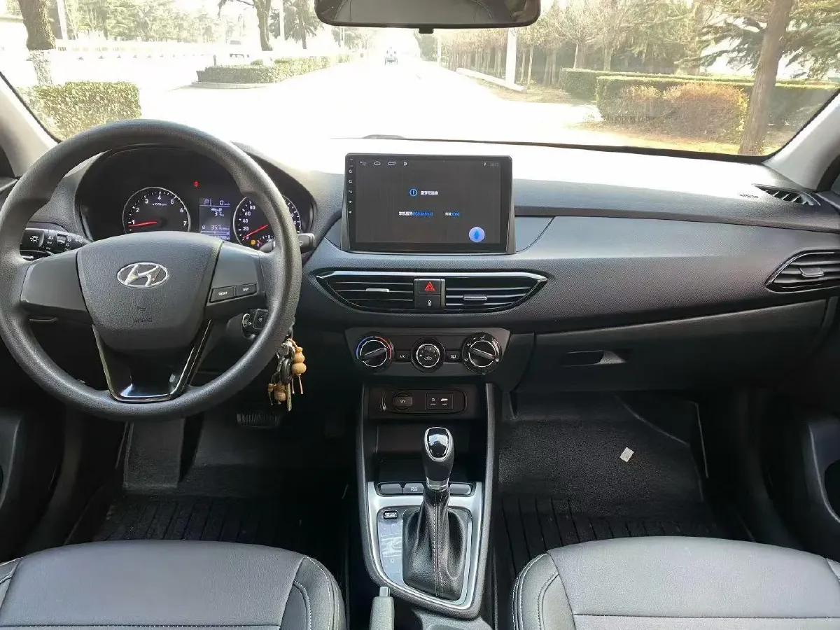 2017 Hyundai Celesta 1.6L 123HP L4 6AT,autocango,china used car exporter,china ev exporter,chinese used car exporter,chinese used ev exporter