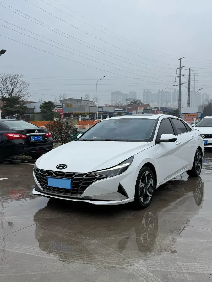 2022 Hyundai Elantra 1.5L 115HP L4 CVT,autocango,china used car exporter,china ev exporter,chinese used car exporter,chinese used ev exporter