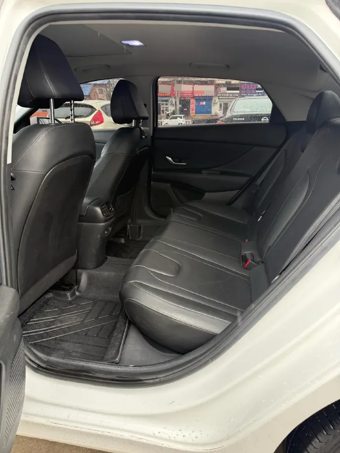 2022 Hyundai Elantra 1.5L 115HP L4 CVT,autocango,china used car exporter,china ev exporter,chinese used car exporter,chinese used ev exporter