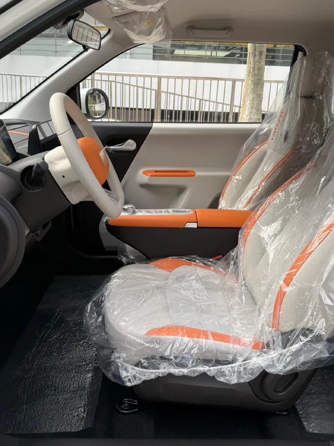 2025 LingBox BOX BEV 19.2KWH,autocango,china used car exporter,china ev exporter,chinese used car exporter,chinese used ev exporter