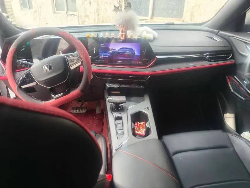 2025 ChangAn X5 PLUS 1.5T 188HP L4 7DCT,autocango,china used car exporter,china ev exporter,chinese used car exporter,chinese used ev exporter