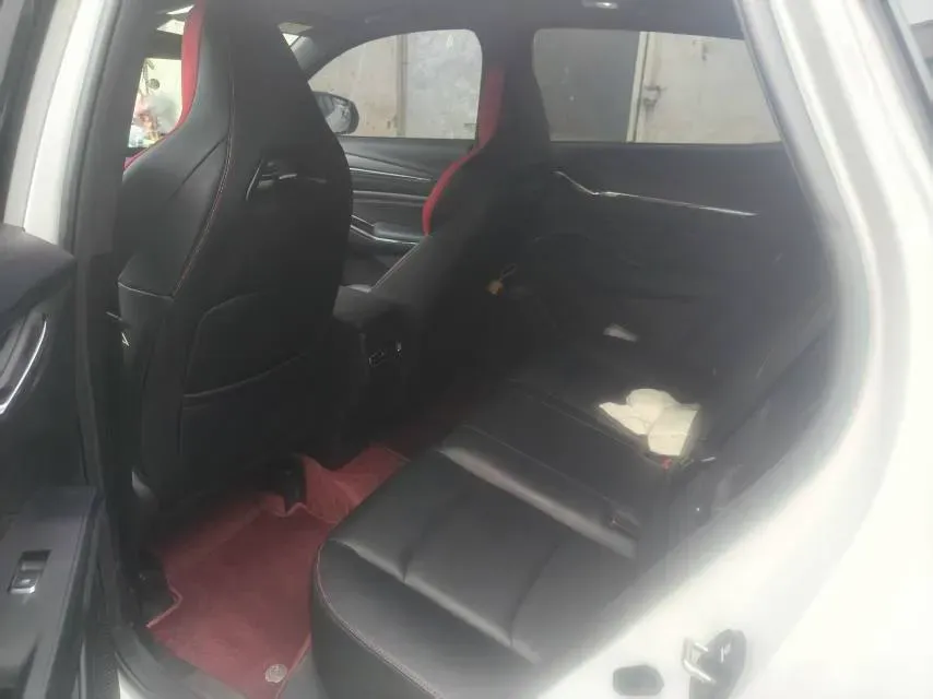 2025 ChangAn X5 PLUS 1.5T 188HP L4 7DCT,autocango,china used car exporter,china ev exporter,chinese used car exporter,chinese used ev exporter