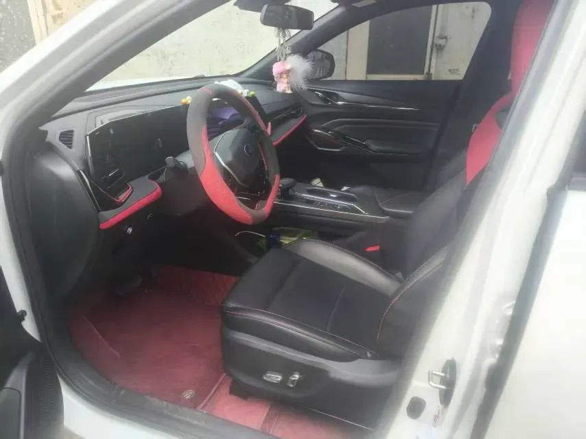 2025 ChangAn X5 PLUS 1.5T 188HP L4 7DCT,autocango,china used car exporter,china ev exporter,chinese used car exporter,chinese used ev exporter