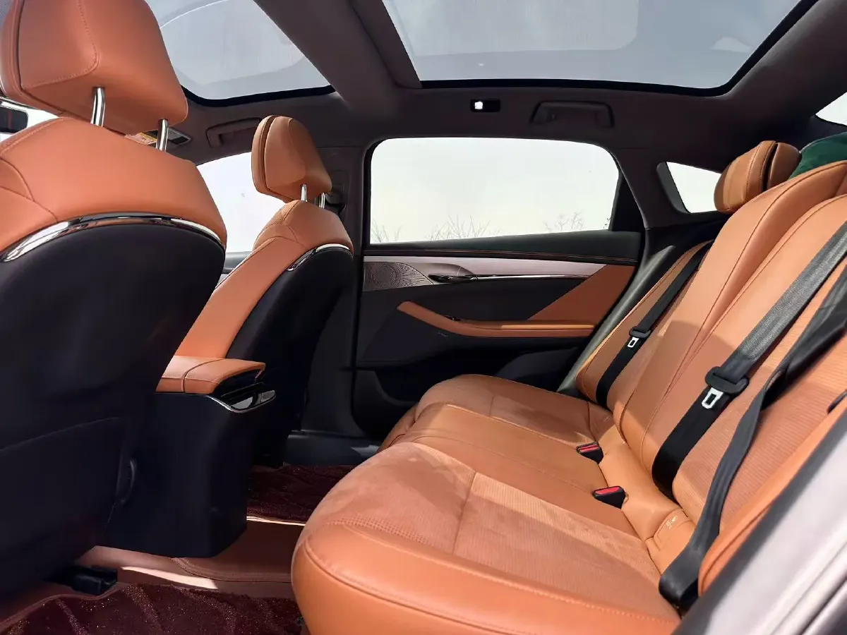 2024 Voyah ZhuiGuang 1.5T 136HP L4 PHEV 43KWH,autocango,china used car exporter,china ev exporter,chinese used car exporter,chinese used ev exporter