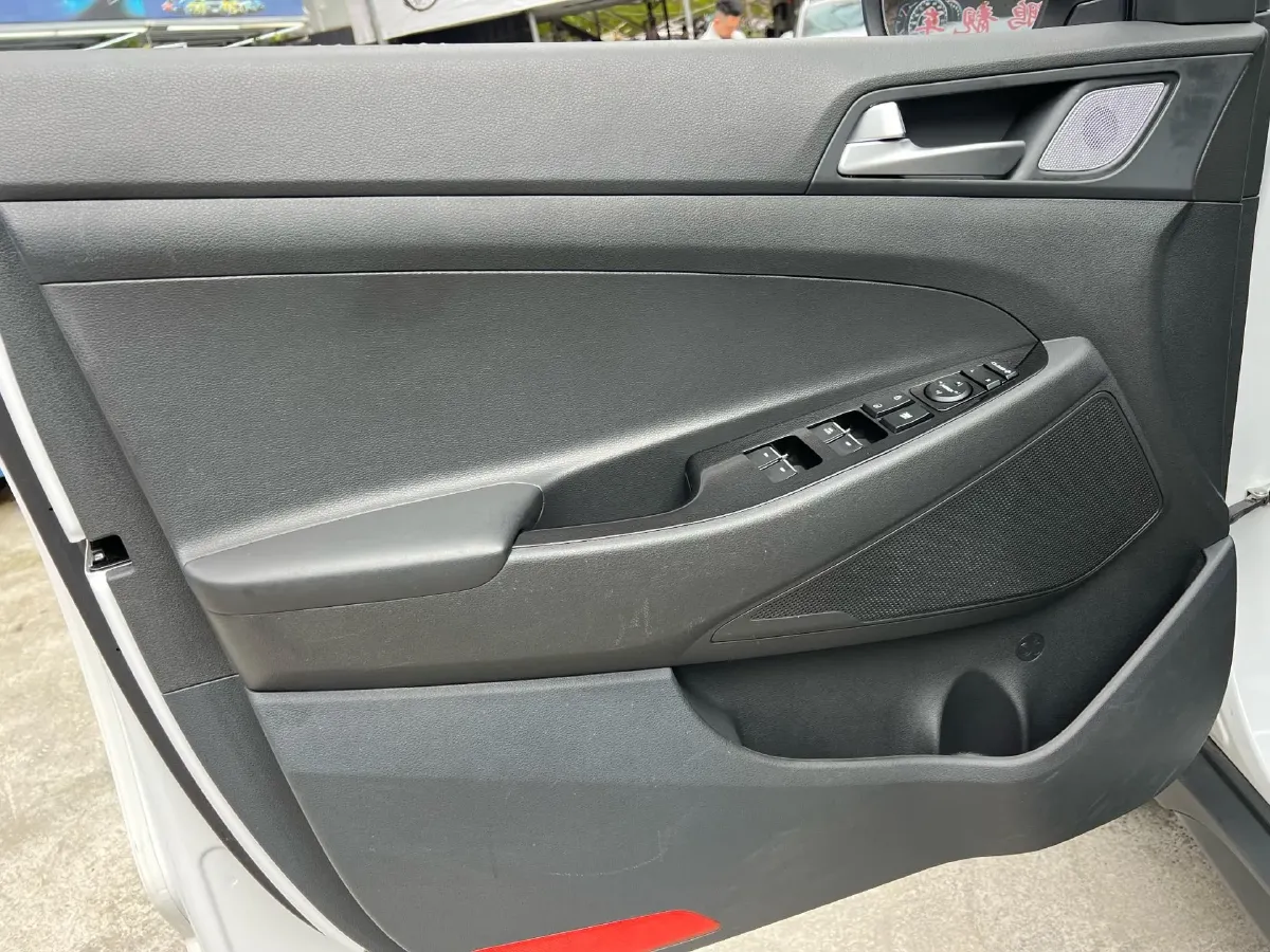 2019 Hyundai Tucson 1.6T 177HP L4 7DCT,autocango,china used car exporter,china ev exporter,chinese used car exporter,chinese used ev exporter