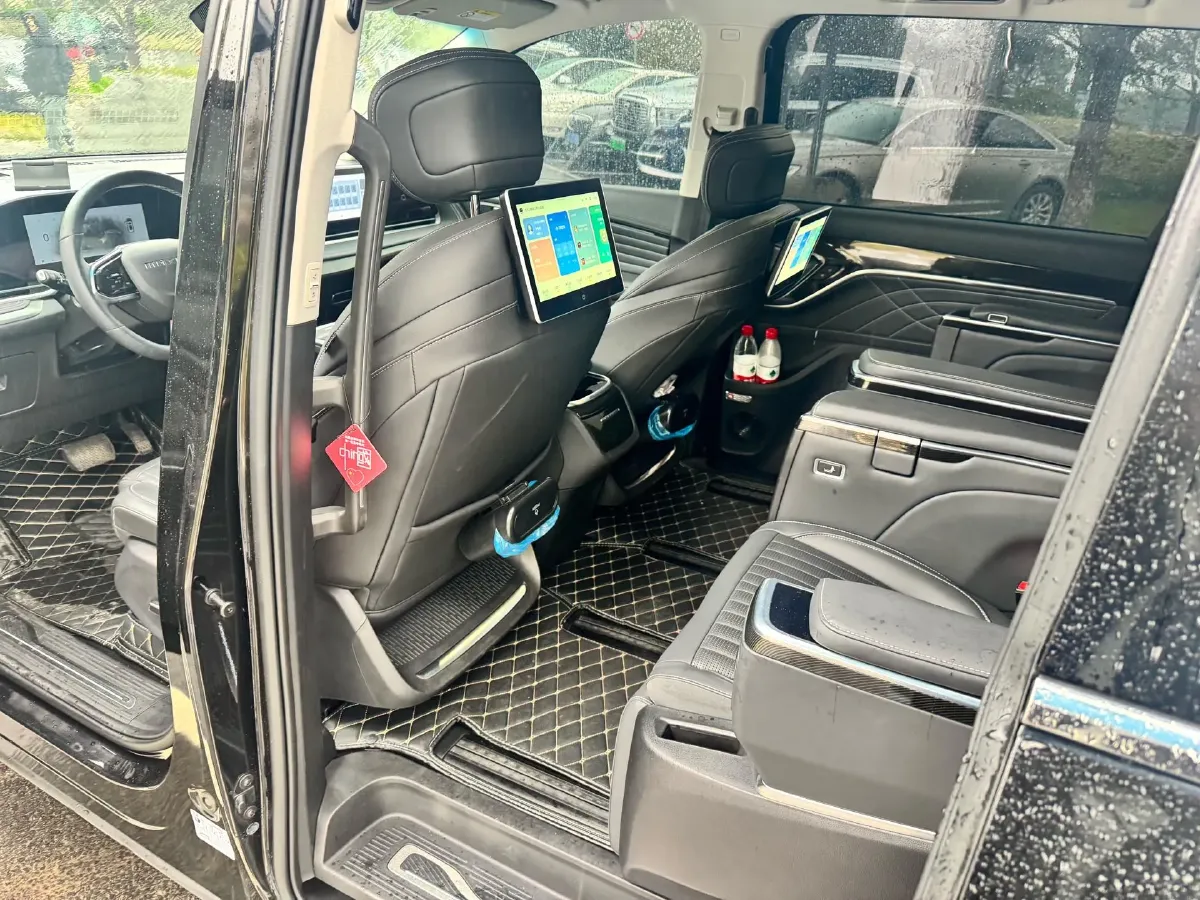 2023 MAXUS G90 2.0T 234HP L4 8AT,autocango,china used car exporter,china ev exporter,chinese used car exporter,chinese used ev exporter