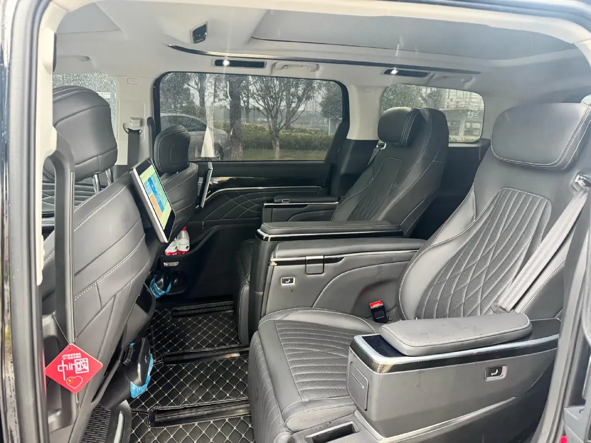 2023 MAXUS G90 2.0T 234HP L4 8AT,autocango,china used car exporter,china ev exporter,chinese used car exporter,chinese used ev exporter