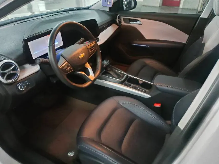 2024 Chevrolet Monza 1.5L 113HP L4 6DCT,autocango,china used car exporter,china ev exporter,chinese used car exporter,chinese used ev exporter