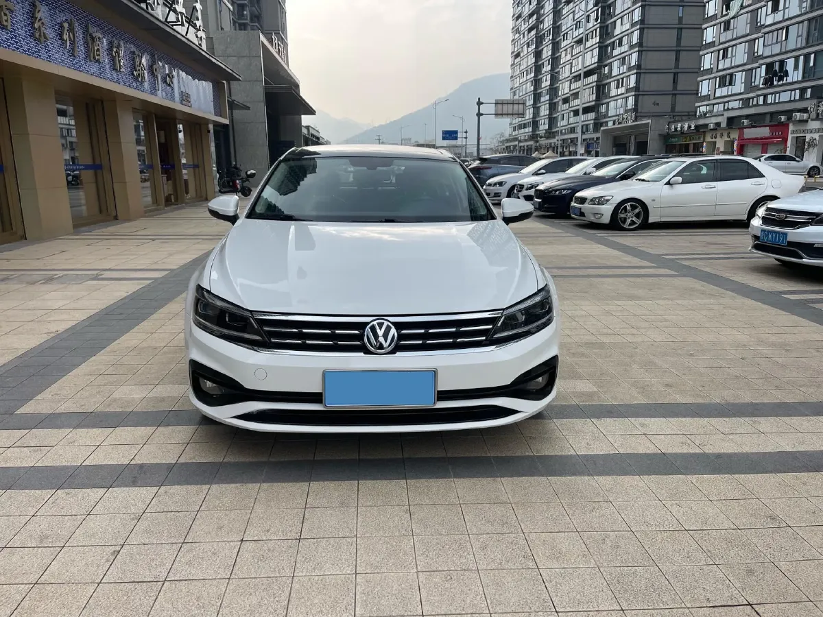 2021 Volkswagen Lamando 1.4T 150HP L4 7DCT,autocango,china used car exporter,china ev exporter,chinese used car exporter,chinese used ev exporter