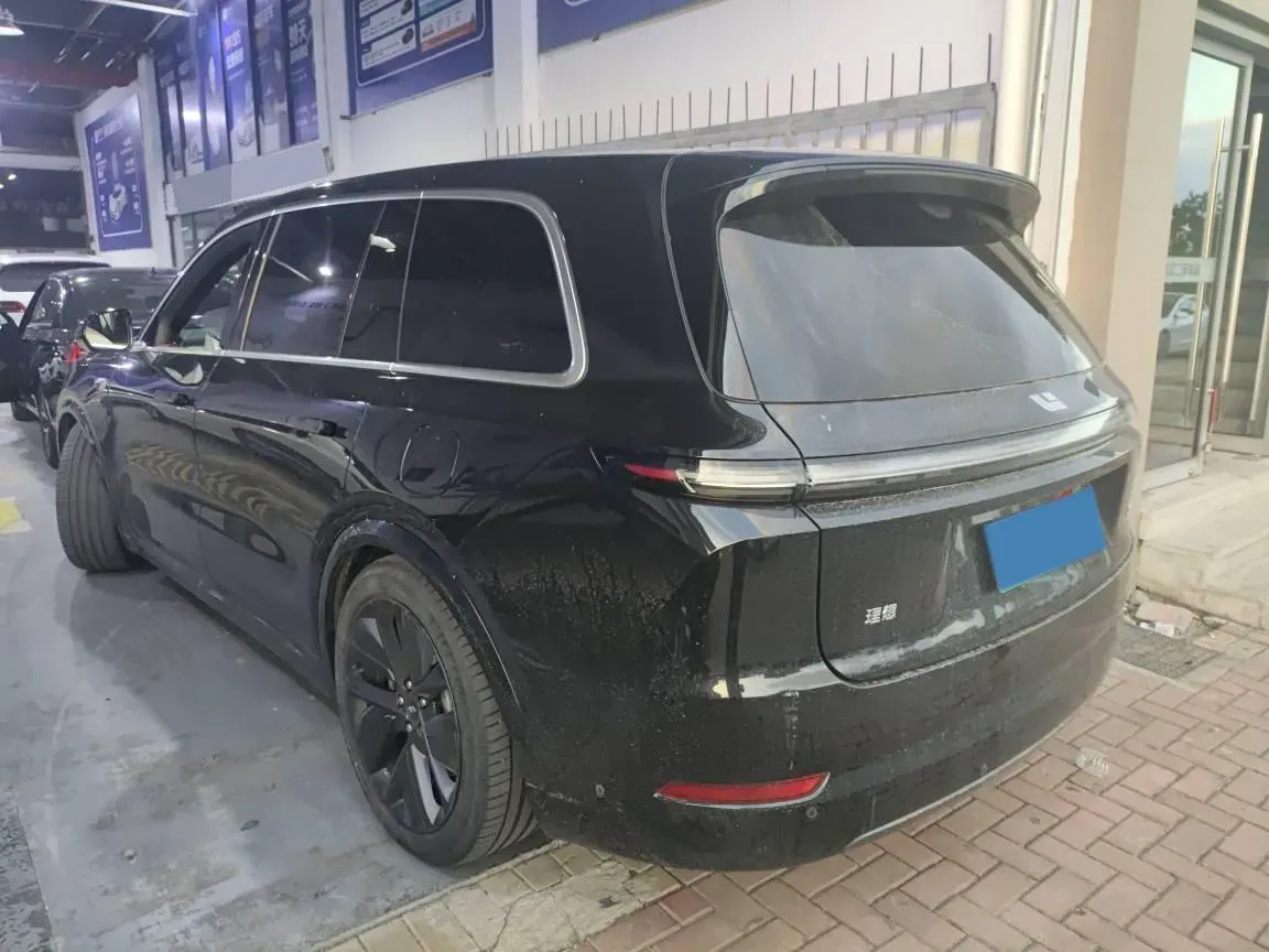 2022 Li L9 Range Extended 154HP REEV 42.6KWH,autocango,china used car exporter,china ev exporter,chinese used car exporter,chinese used ev exporter