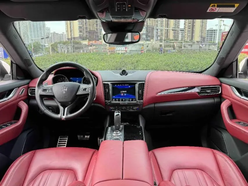 2019 Maserati Levante 3.0T 350HP V6 8AT,autocango,china used car exporter,china ev exporter,chinese used car exporter,chinese used ev exporter