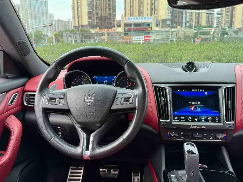 2019 Maserati Levante 3.0T 350HP V6 8AT,autocango,china used car exporter,china ev exporter,chinese used car exporter,chinese used ev exporter