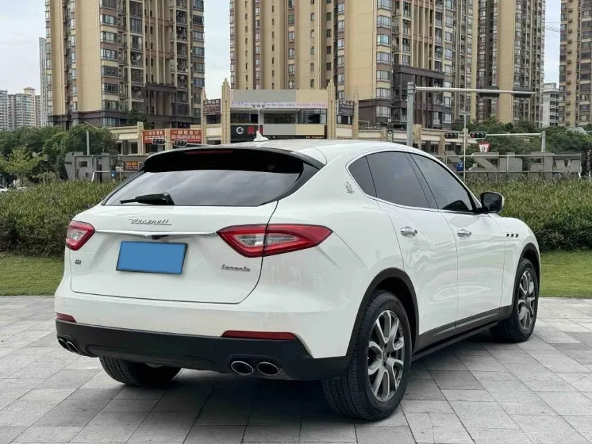2019 Maserati Levante 3.0T 350HP V6 8AT,autocango,china used car exporter,china ev exporter,chinese used car exporter,chinese used ev exporter