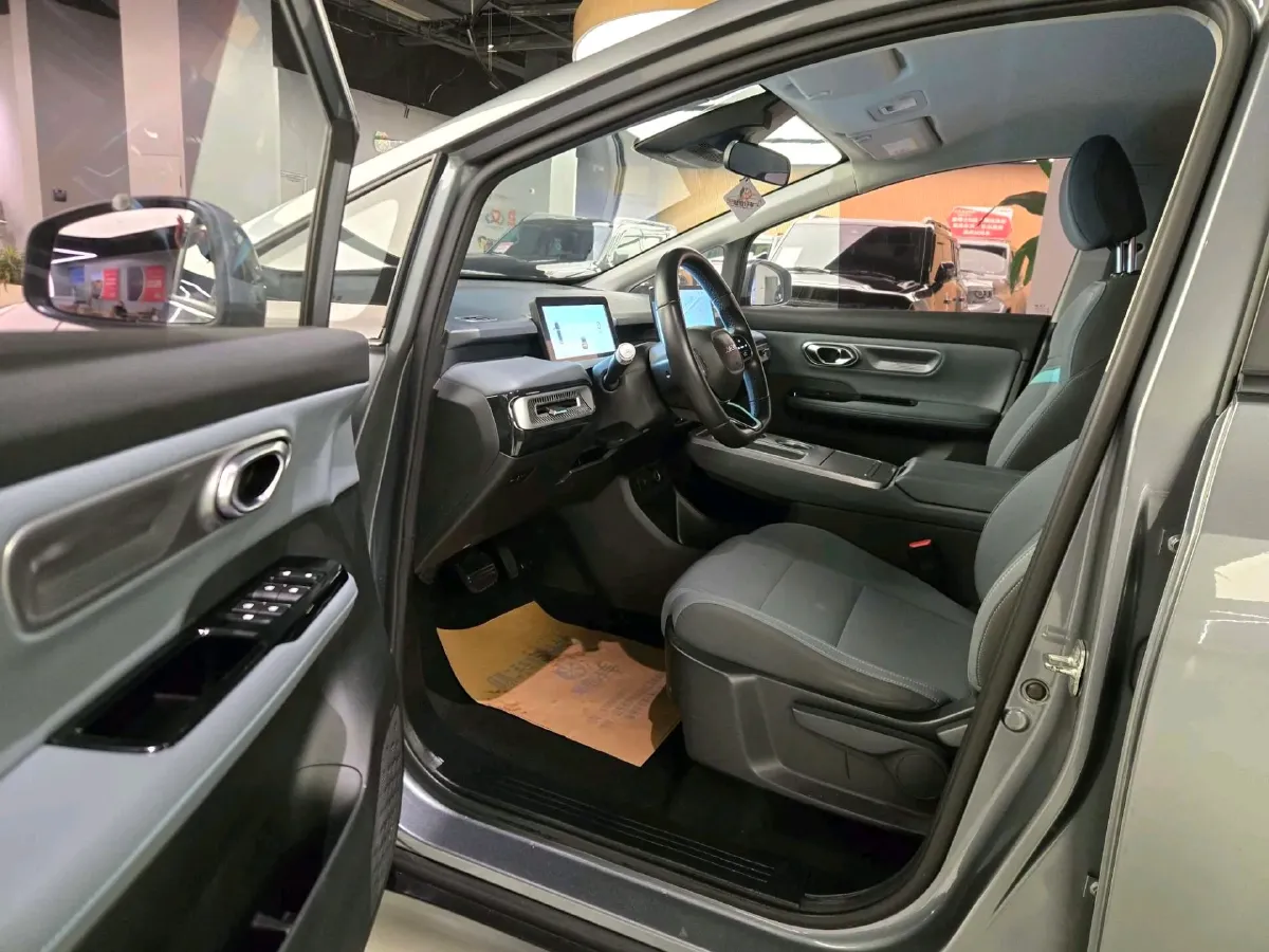 2023 GAC Trumpchi GS4 1.5T 177HP L4 6AT,autocango,china used car exporter,china ev exporter,chinese used car exporter,chinese used ev exporter