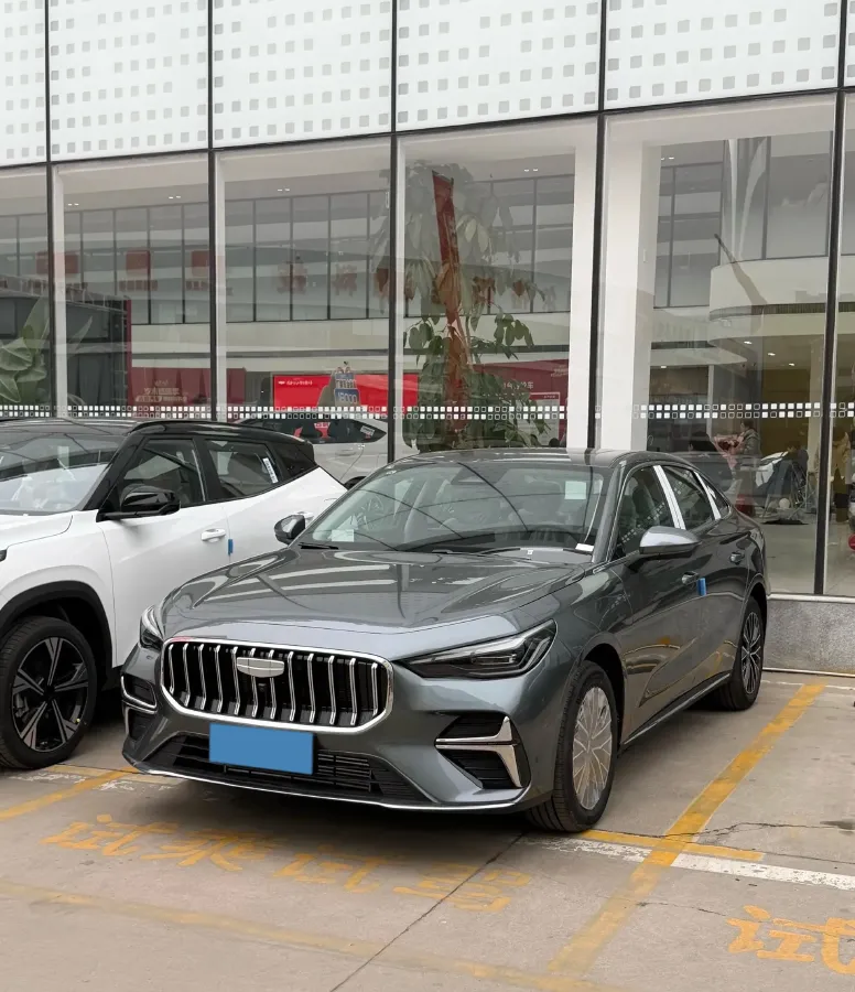 2025 Geely Emgrand 1.5L 127HP L4 5MT,autocango,china used car exporter,china ev exporter,chinese used car exporter,chinese used ev exporter