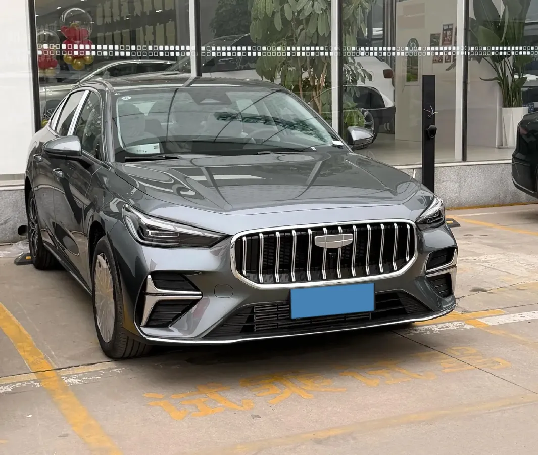 2025 Geely Emgrand 1.5L 127HP L4 5MT,autocango,china used car exporter,china ev exporter,chinese used car exporter,chinese used ev exporter